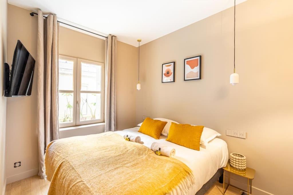 Lovely Home In The Heart Of Paris Bagian luar foto